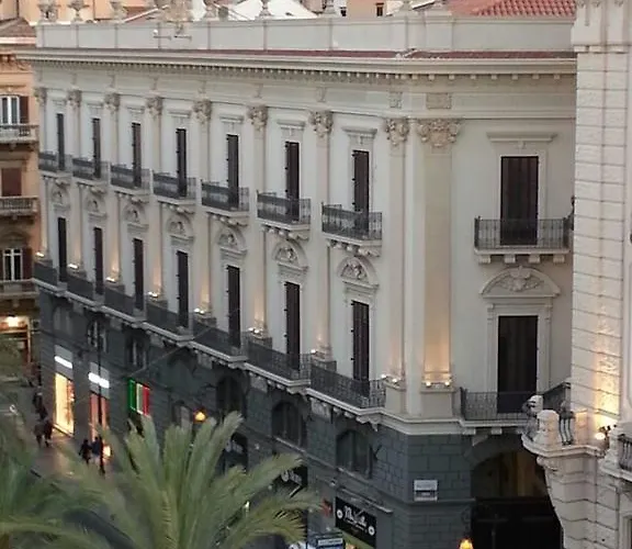 Galleria S.Domenico Home
